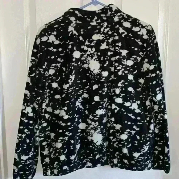 💜 Cow Print Black & White Soft 1/2 Zip Sweater/PullOver/Crew Neck - Picture 4 of 4